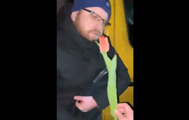 На Берегівщині затримали 12 чоловіків призового віку: їх привітали з 8 березням