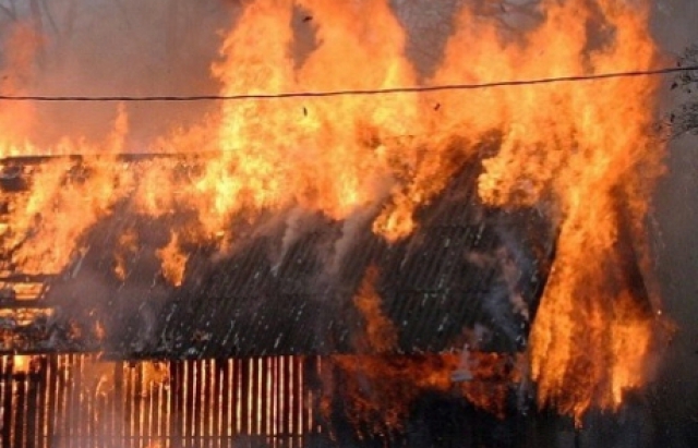В Ужгороді трапилася пожежа в житловому буднику