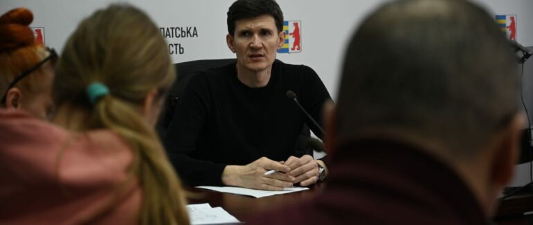 На Закарпатті провели зустріч із представниками духовенства, благодійних і волонтерських організацій