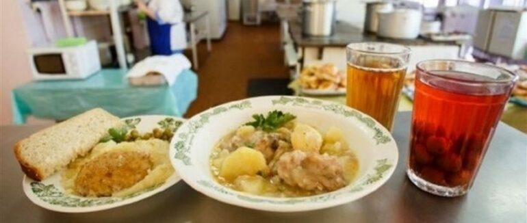 Ужгородські переселенці харчуються за талонами