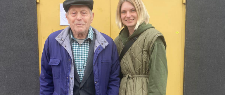 У Луцьку 84-річний дідусь всіма силами зібрав кошти для української армії