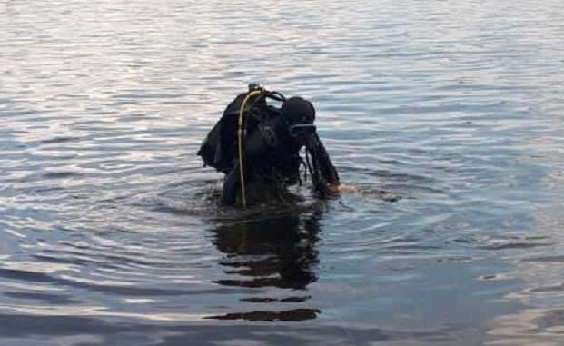 Чоловіка, авто якого впало у річку в селі на Закарпатті, пошуки тривають