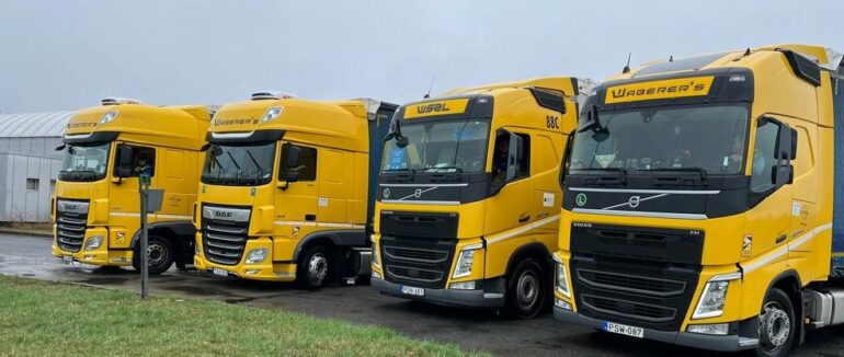 На Закарпаття з Угорщини привезли 4 вантажівки гуманітарної допомоги