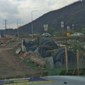 Мукачівець сплатить штраф за складування сміття на території гаражного кооперативу