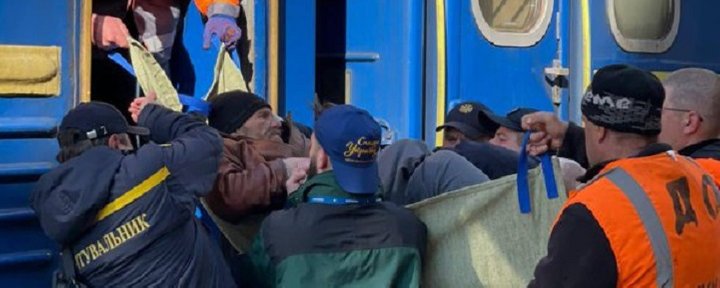 Із Дніпра на Закарпаття вивезли близько 30 людей з інвалідністю