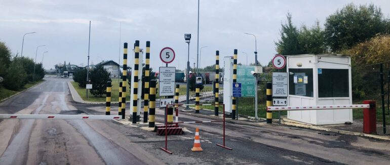 Черг на виїзд з України немає: яка ситуація на прикордонних пунктах пропуску на Закарпатті