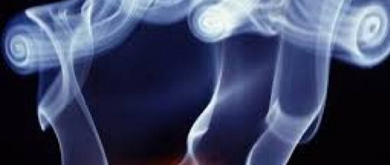 На Закарпатті на пожежі отруївся чоловік