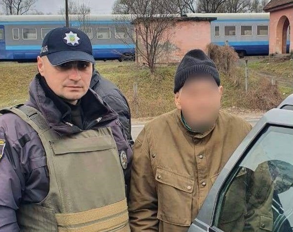 На Закарпатті розшукали заблукалого дідуся, який переїхав із Києва