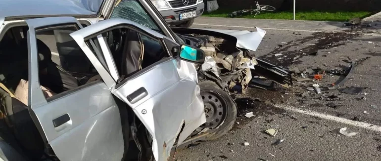 На Виноградівщині трапилася ДТП: є постраждалі