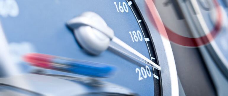 Закарпатські патрульні за квітень склали 1030 постанов за порушення швидкісного режиму