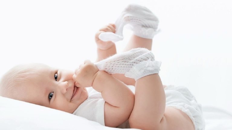 Мукачівка залишила свого малолітнього сина у лікарні та не відвідувала його із січня