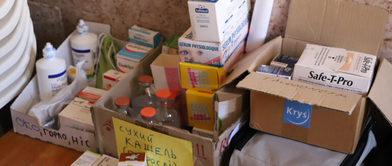 Волонтерський медичний пункт для допомоги вимушеним переселенцям відкрили в Ужгороді