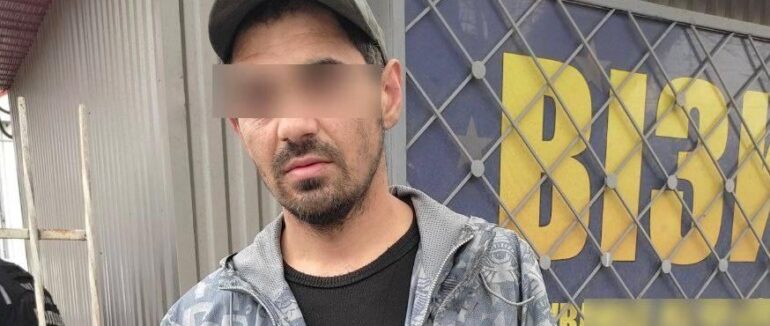 В Ужгороді чоловік викрав у жінки велосипед