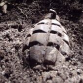 В Мукачеві перехожі натрапили на гранату