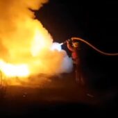 Палили шини у Великодню ніч: на Ужгородщині рятувальники гасили пожежу