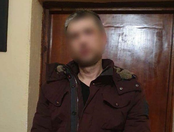 У Мукачеві затримали чоловіка, який вистрелив у місцевого жителя