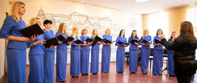 Благодійний концерт на підтримку військових 128-ї Закарпатської бригади відбувся в Ужгороді