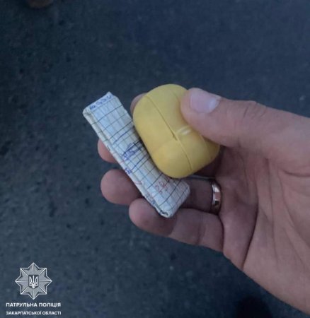 Поблизу Мукачева у нетверезого керманича виявили речовини схожі на наркотичні