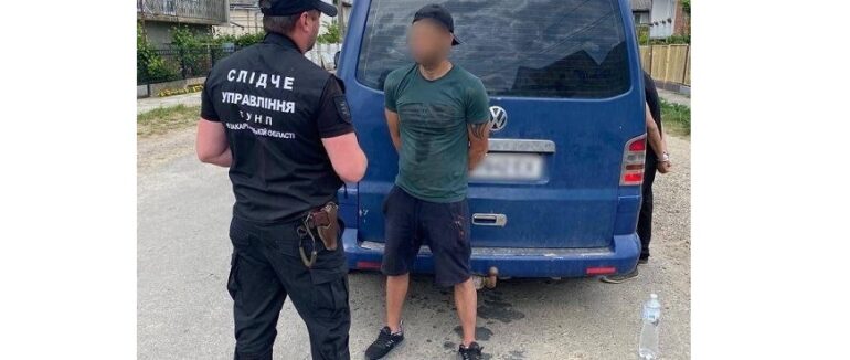 5 тисяч доларів за переправлення через кордон: затримали двох закарпатців