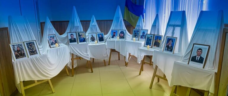 У Виноградові відбувся творчий вечір «Подякуй матері Героя»