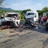 Ранкова моторошна автопригода трапилася на Закарпатті: на місці події рятувальники, медики та поліцейські