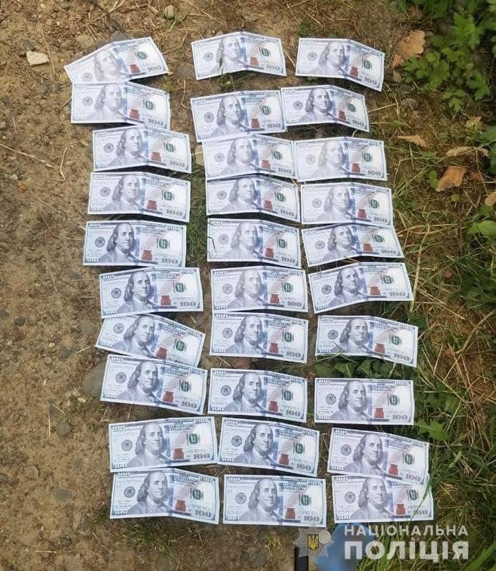 Двох мешканців Тячівщини підозрюють в організації схеми міграції призовників до ЄС