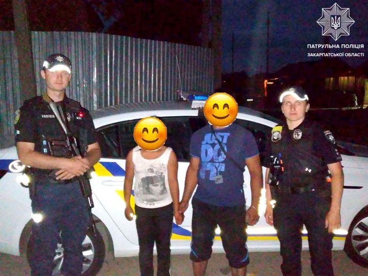 В Ужгороді патрульні повернули зниклу дитину батькові