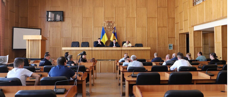 В Ужгороді говорили про роботу таксі