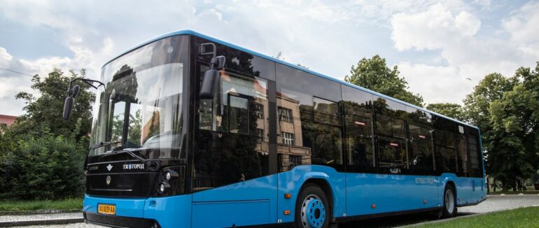 В Ужгороді хочуть підняти ціни на маршрутки