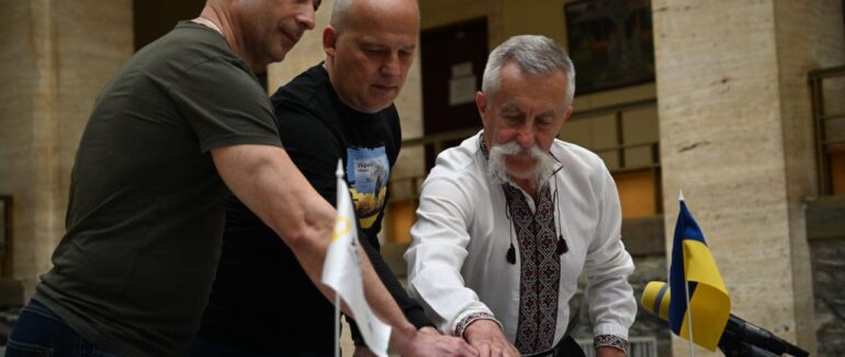 На Закарпатті погасили нову поштову марку