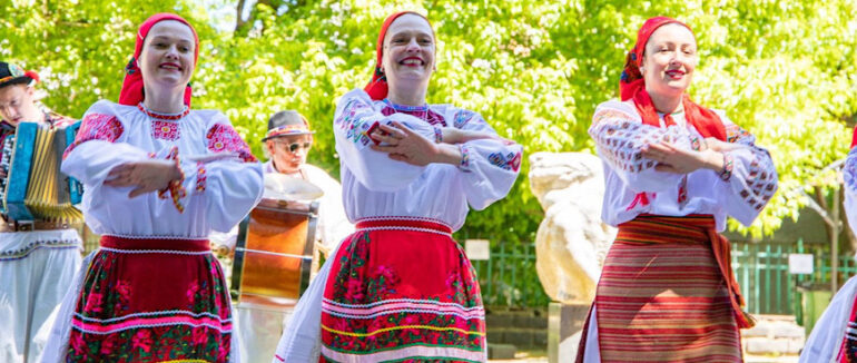 В Ужгороді відбувся благодійний концерт до Дня вишиванки