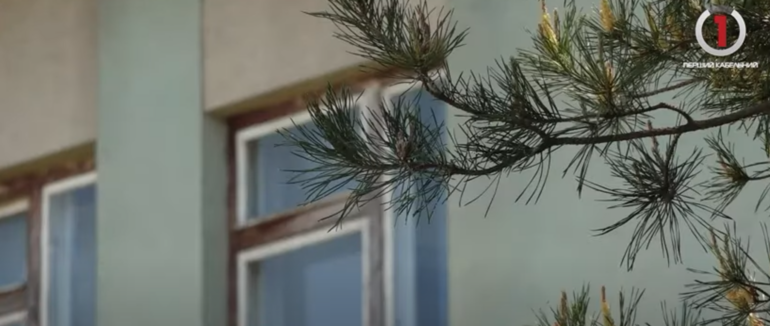 Готують школи до очного навчання: у Великих Лучках реконструюють колишню лікарню для переселенців (ВІДЕО)