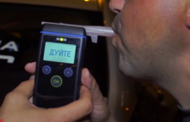 Від початку воєнного стану на Закарпатті спіймали понад двох сотень п’яних водіїв