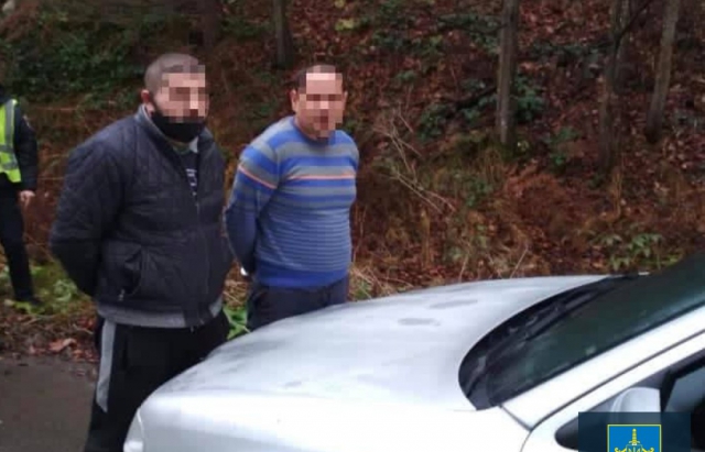 7 років ув’язнення за розбійний напад на чоловіка – засуджено двох ужгородців