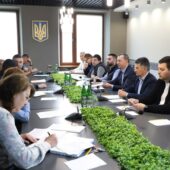 Реєстрація  у електронному вигляді: в Ужгороді розпочнеться прийом заяв до освітніх закладів