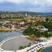 Шахрайство у Солотвині: чоловік незаконно заволодів 3 земельними ділянками