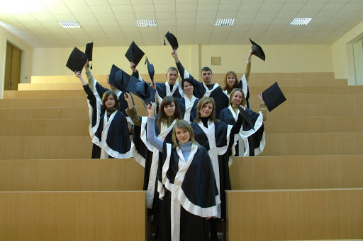 Природничо-гуманітарний коледж УжНУ запрошує на навчання!