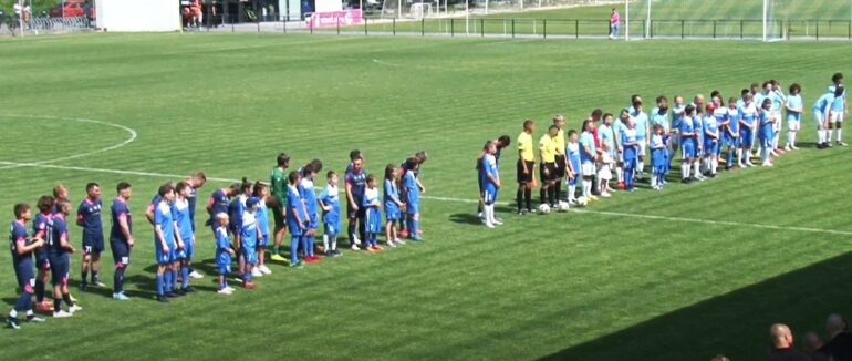 “Зірки проти легенд футболу”: на Закарпатті відбувся благодійний матч на підтримку ЗСУ