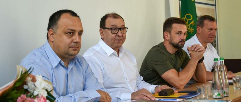 Володимир Чубірко привітав митників із професійним святом