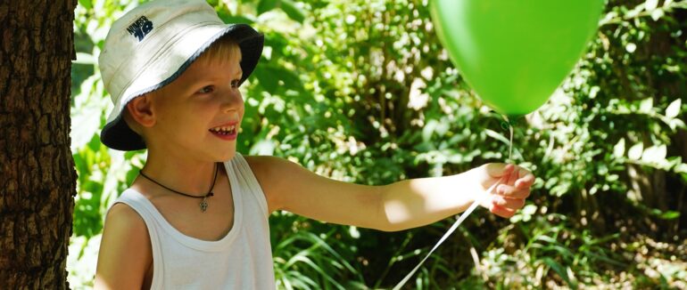 До Всесвітнього дня біженця: в Ужгороді розважали маленьких переселенців