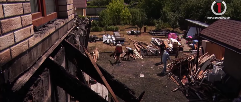 Багатодітна родина із Виноградова, яка залишилася без даху над головою, потребує допомоги (ВІДЕО)