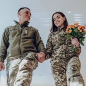 Війна шлюбам не завада: 53 пари військовослужбовців одружилися на Закарпатті