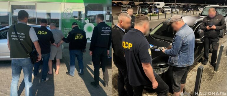 На Закарпатті затримали чоловіків, які організували схему переправи через держкордон чоловіків призовного віку