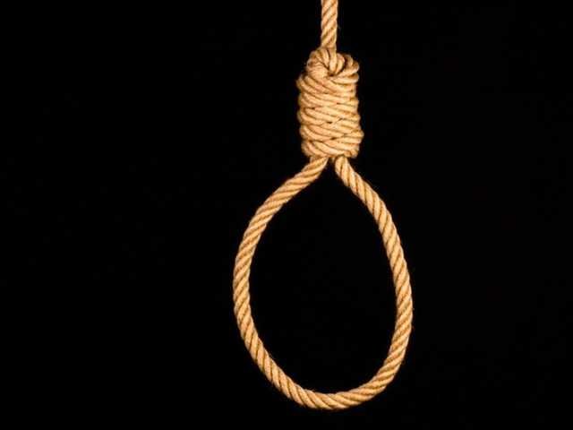 На Закарпатті у зашморгу виявили людину