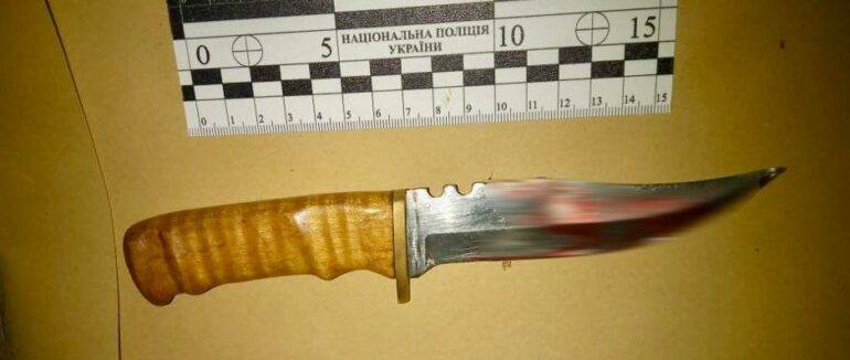 Закарпатця смертельно ранив знайомого та сховався у лісі