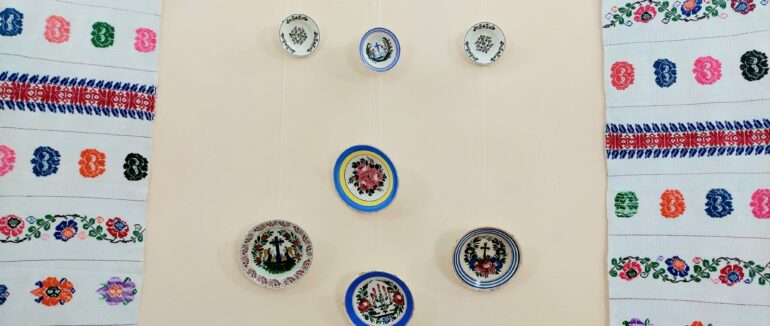 Виставка фаянсових та скляних виробів: у скансені в Ужгороді представили шедеври з фондової збірки музею (ФОТО)