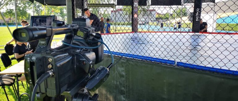 У Мукачеві стартували всеукраїнські змагання зі змішаних єдиноборств (ФОТО, ВІДЕО)