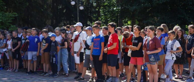 В Ужгороді відкрилася літня математична школа