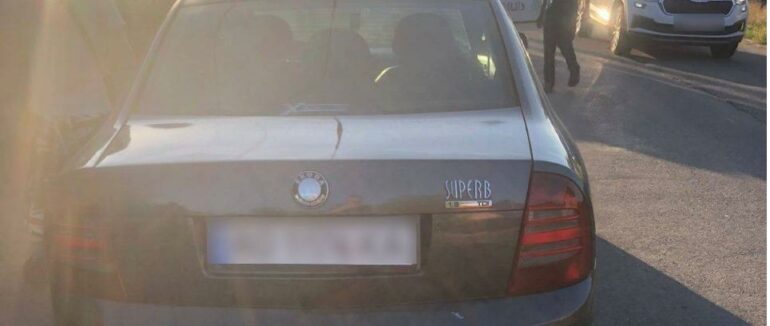 У Берегові п’яний водій наїхав на 12-річну дівчинку