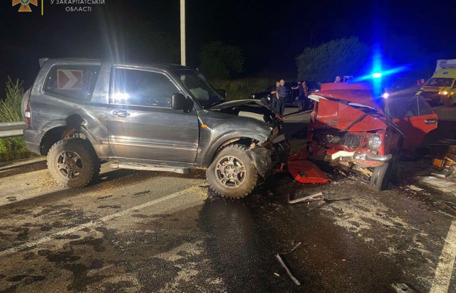 ДТП на Хустщині: 1 людина загинула, ще 6 травмовано